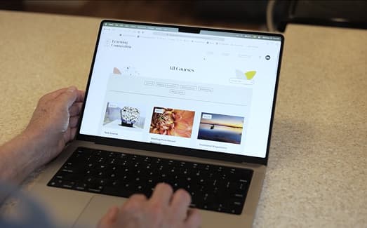 Learning Connection User on Laptop